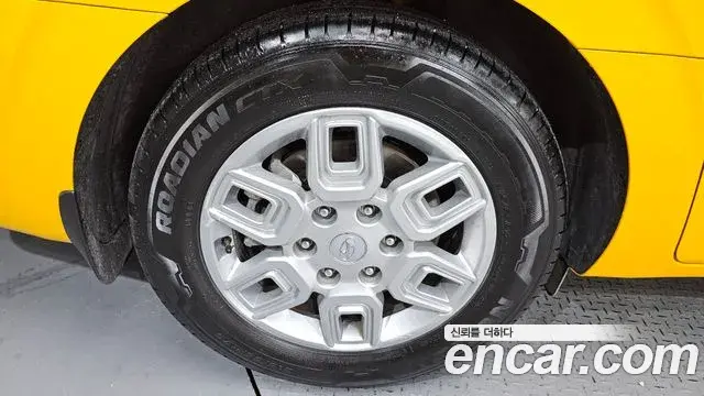 Hyundai Staria 2022 — Şəkil 5/35