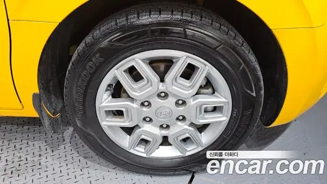 Hyundai Staria 2022 — Şəkil 4/35