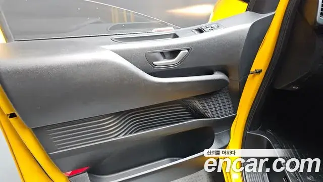 Hyundai Staria 2022 — Şəkil 14/35