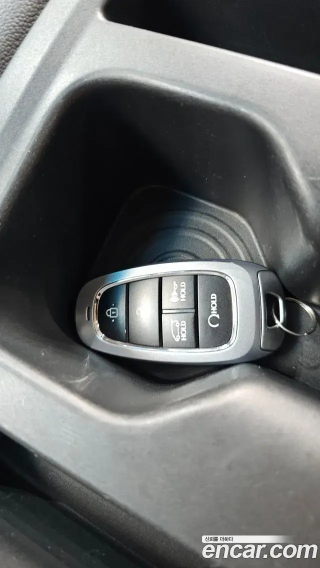 Hyundai Staria 2022 — Şəkil 16/35