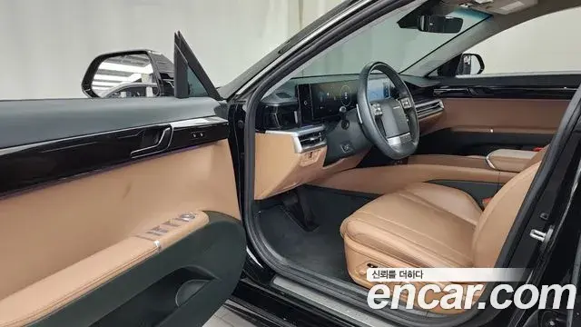 Hyundai Grandeur Hybrid 2023 — Şəkil 31/33