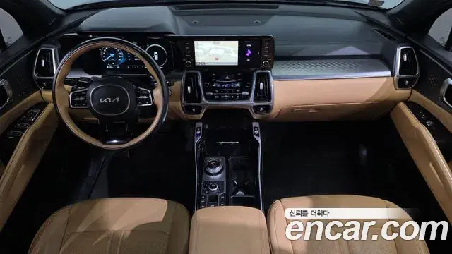 Kia Sorento 2023 — Фото 7/20