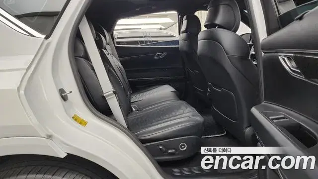 Genesis GV80 Coupe 2023 — Фото 12/20