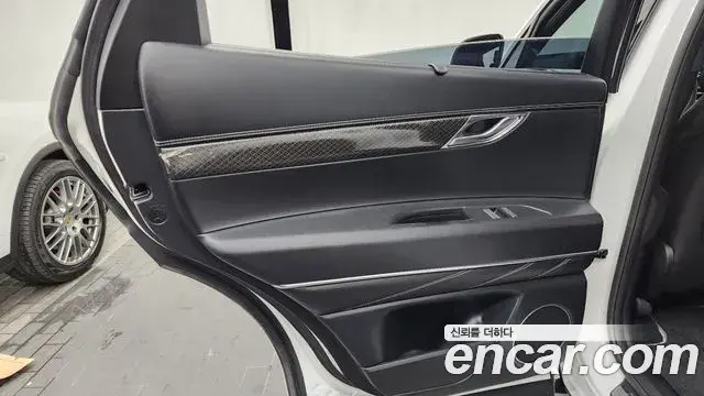 Genesis GV80 Coupe 2023 — Photo 18/35
