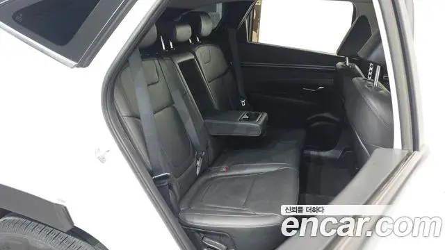 Hyundai The New Tucson 2022 — Фото 12/20