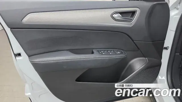 Renault Samsung XM3 2023 — ფოტო 16/30