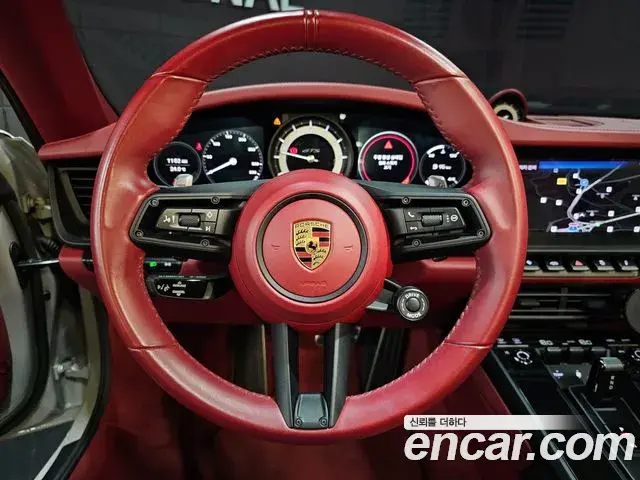 Porsche 911 2022 — ფოტო 6/20