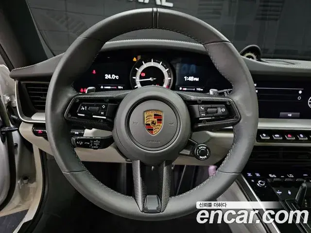 Porsche 911 2023 — Photo 6/20