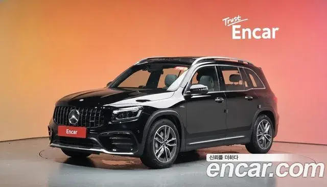Mercedes-Benz GLB-Class 2025 — Şəkil 21/33
