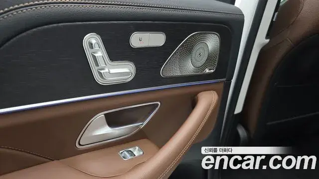 Mercedes-Benz GLE-Class 2025 — Şəkil 9/35
