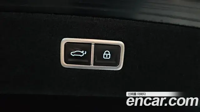 Genesis G90 2022 — Şəkil 24/30
