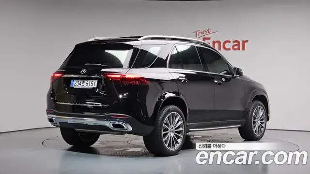 Mercedes-Benz GLE-Class 2025 — Şəkil 30/41