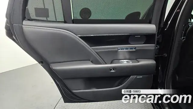 Genesis G90 2023 — Şəkil 13/39