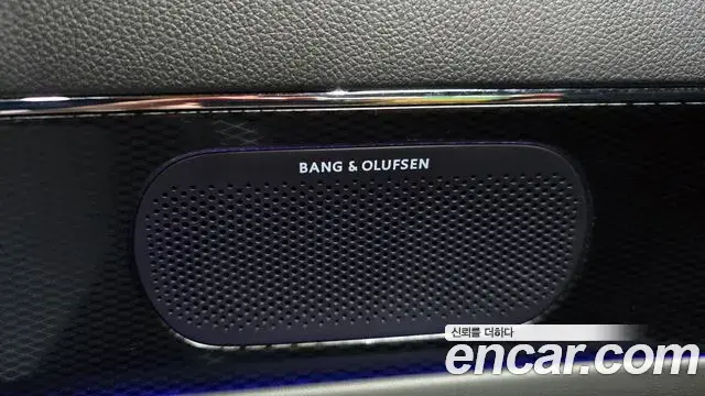Genesis G90 2023 — Şəkil 10/39