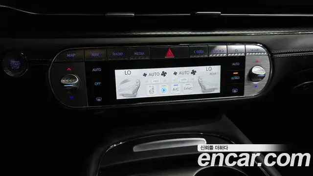 Genesis G90 2023 — Şəkil 24/39