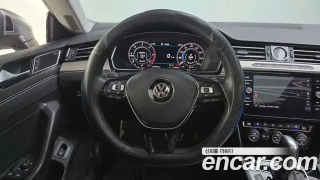 Volkswagen Arteon 2019 — Şəkil 7/35