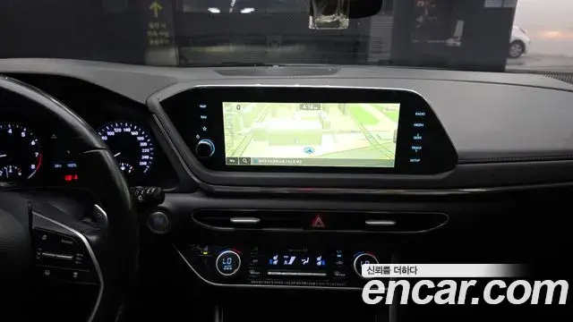 Hyundai Sonata 2019 — Фото 14/20