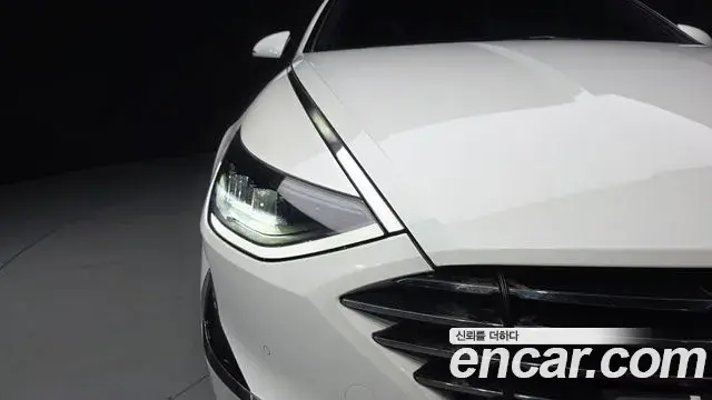 Hyundai Sonata Hybrid 2019 — ფოტო 4/33