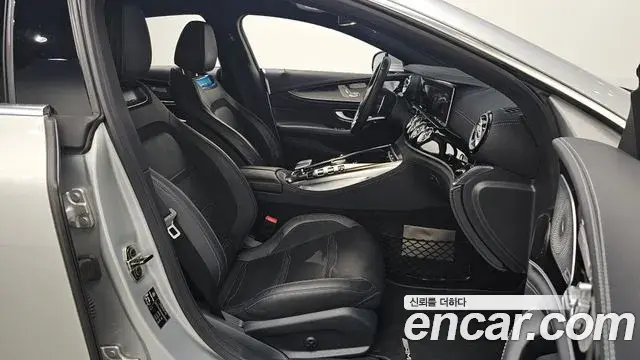 Mercedes-Benz AMG GT 2019 — Фото 12/20