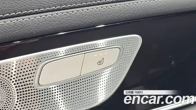 Mercedes-Benz AMG GT 2019 — Photo 17/36
