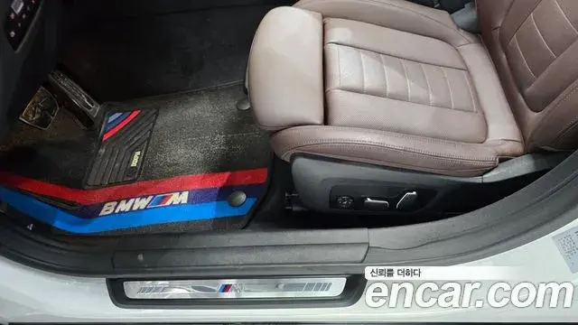 BMW 4 Series 2024 — Photo 10/34