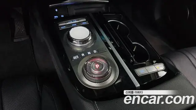 Genesis G80 2023 — Şəkil 10/20