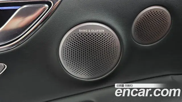 Genesis GV80 2024 — Şəkil 24/41