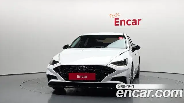Hyundai Sonata 2021 — Фото 3/20