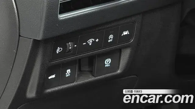 Hyundai Sonata 2021 — Фото 19/20