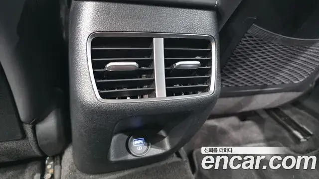 Hyundai Sonata Hybrid 2021 — ფოტო 29/32
