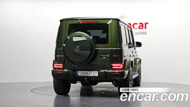 Mercedes-Benz G-Class 2023 — Фото 3/20