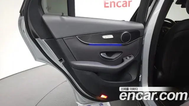 Mercedes-Benz GLC-Class 2019 — ფოტო 16/32