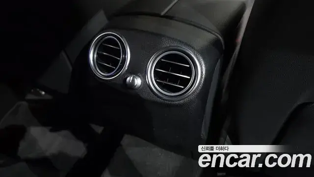 Mercedes-Benz GLC-Class 2019 — ფოტო 29/32