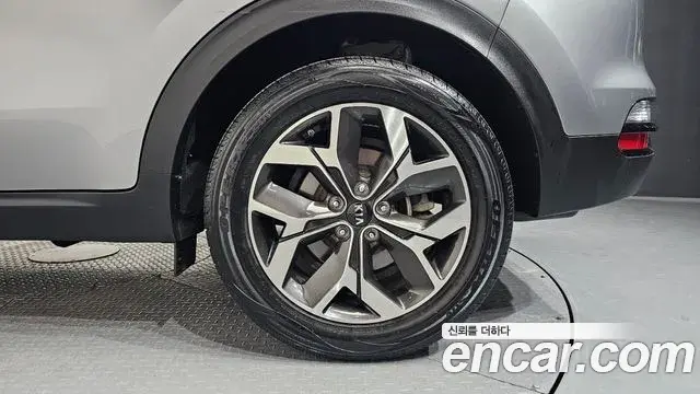 Kia Sportage The Bold 2021 — ფოტო 30/30