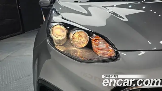 Kia Sportage The Bold 2021 — ფოტო 4/30