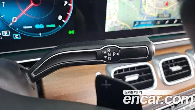 Mercedes-Benz GLE-Class 2020 — Şəkil 2/30