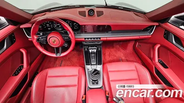 Porsche 911 2024 — Photo 9/35