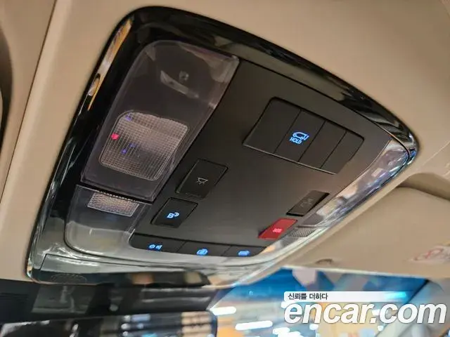 Hyundai Staria 2026 — Şəkil 17/20