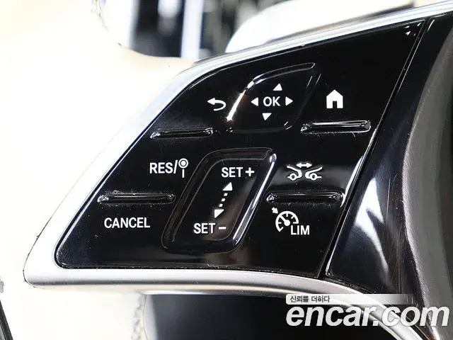Mercedes-Benz S-Class 2023 — Фото 16/20