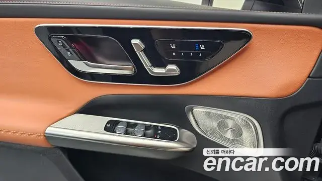 Mercedes-Benz GLC-Class 2024 — Фото 19/20