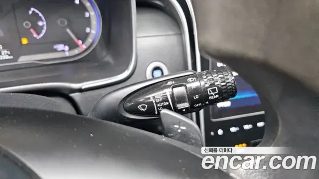 Hyundai Tucson Hybrid 2023 — Şəkil 17/20