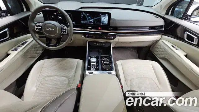 Kia Carnival 2024 — Şəkil 9/20
