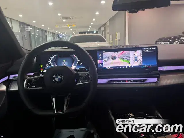 BMW 5 Series 2024 — Photo 9/19