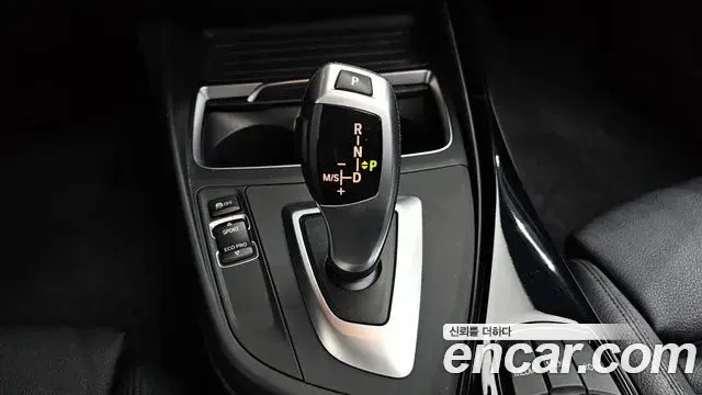BMW 1 Series 2019 — Фото 9/20