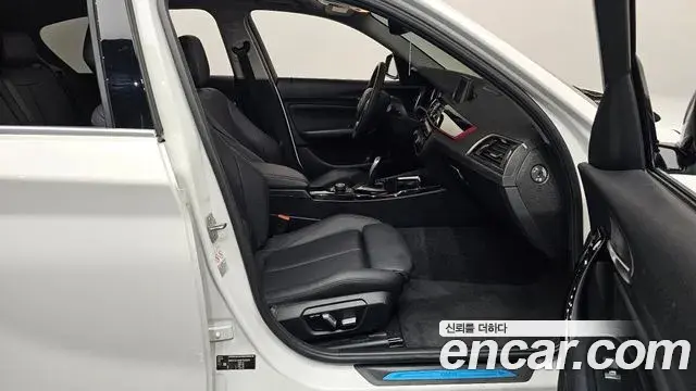 BMW 1 Series 2019 — ფოტო 2/32