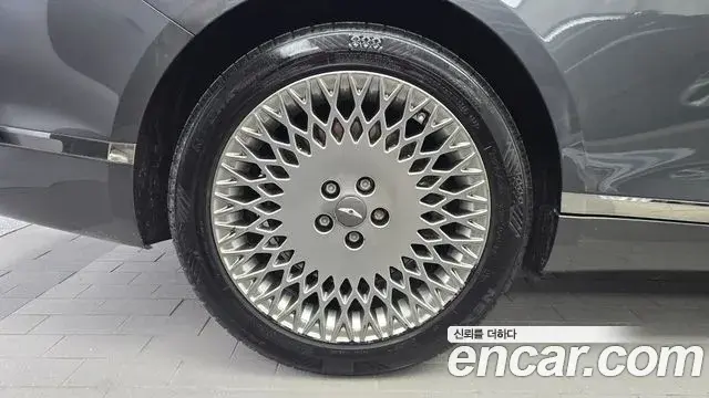 Genesis G80 2020 — ფოტო 2/20