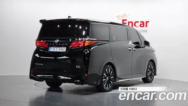Toyota Alphard 2025 — Şəkil 4/34