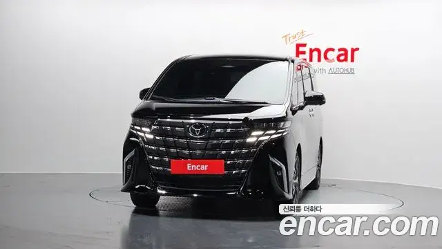 Toyota Alphard 2025 — Şəkil 11/34
