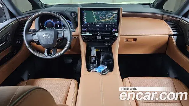 Toyota Alphard 2025 — Şəkil 17/34