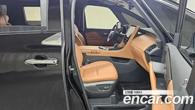 Toyota Alphard 2025 — Şəkil 32/34